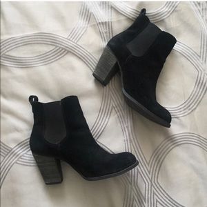Steve Madden booties